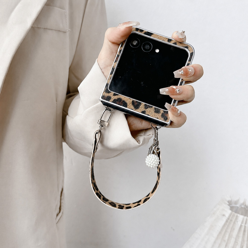 Leopard Print Folding Flip Pho - Travel Accessories Designer 评论和价格