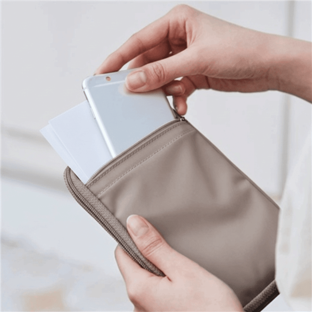Solid Color Passport Bag Water - Travel Accessories Designer 评论和价格
